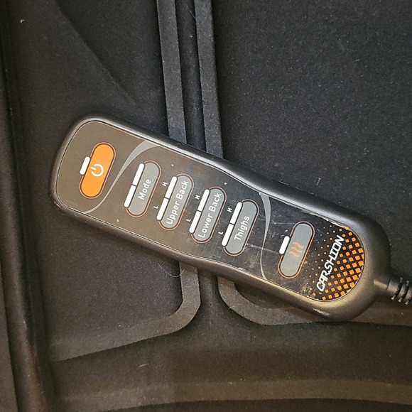 Black Massage Seat Cushion with Remote - Picture 2 of 7